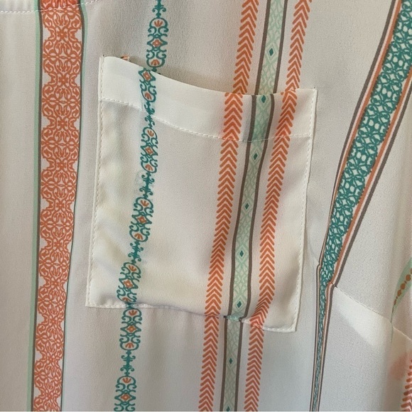 Torrid NWT Abbey Georgette Button Back Short Sleeve Blouse 1X - Picture 7 of 13